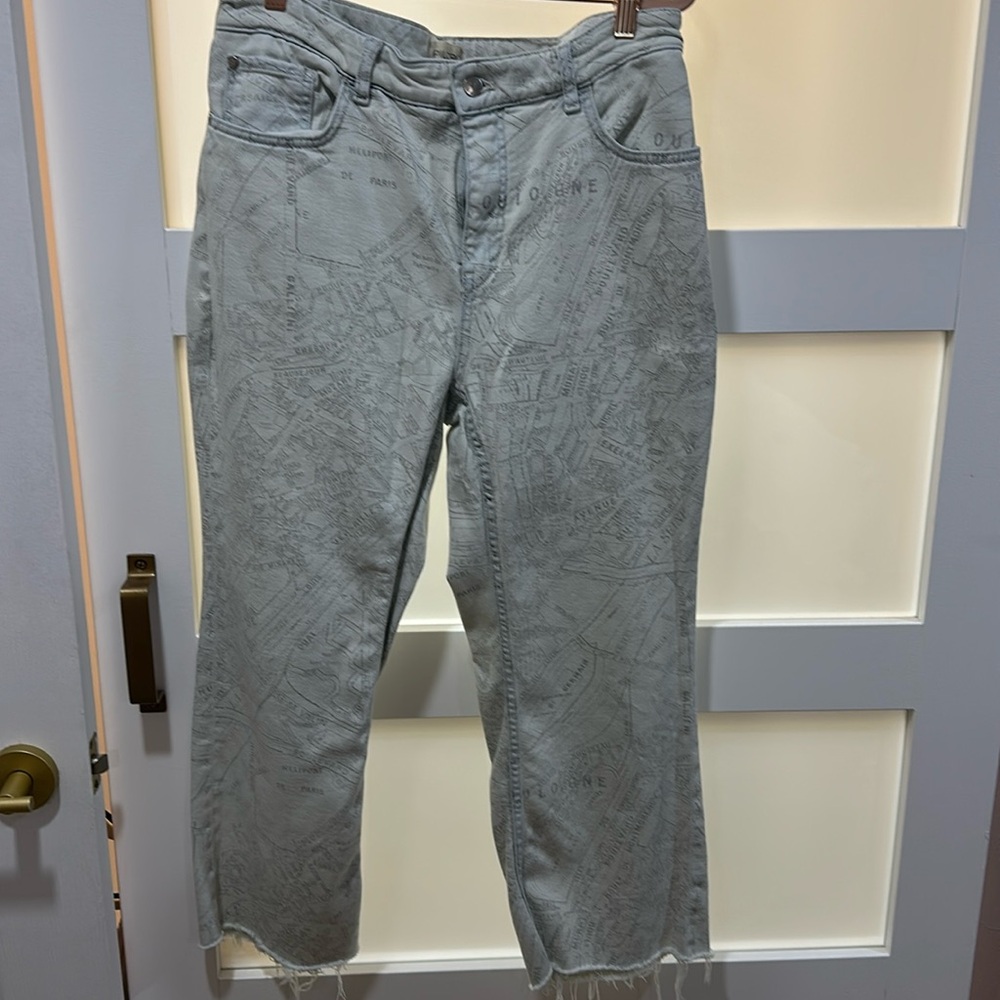 Anthropologie Pilcro jeans w light gray Paris motif cropped straight leg sz 33